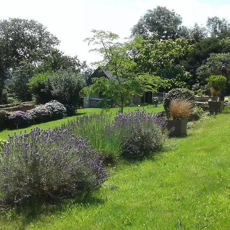 Gite 2 Personnes En Pleine Nature Avec Jacuzzi Prive Et Etang De Peche En Normandie